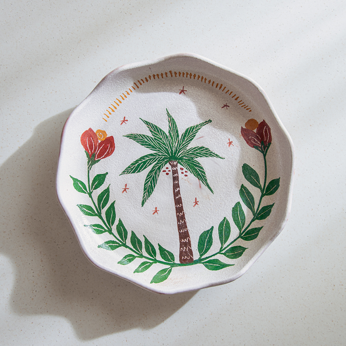 Palm Embrace Wall Plate