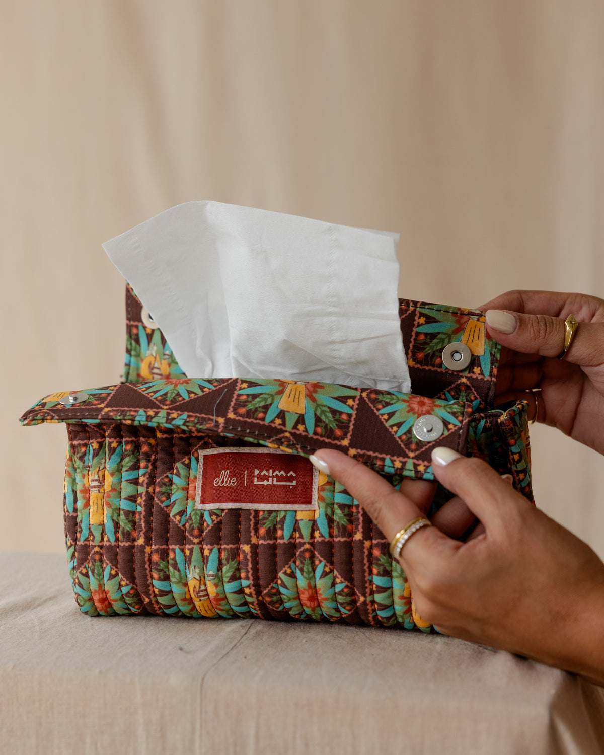 The Pottery Keeper Tissue Box