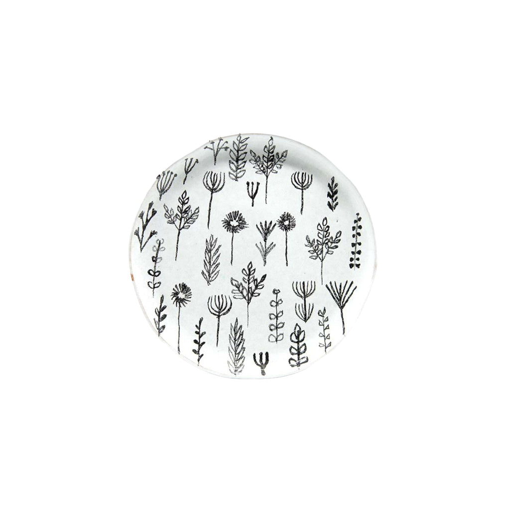 Monochrome Wall Plates - Ellie Home