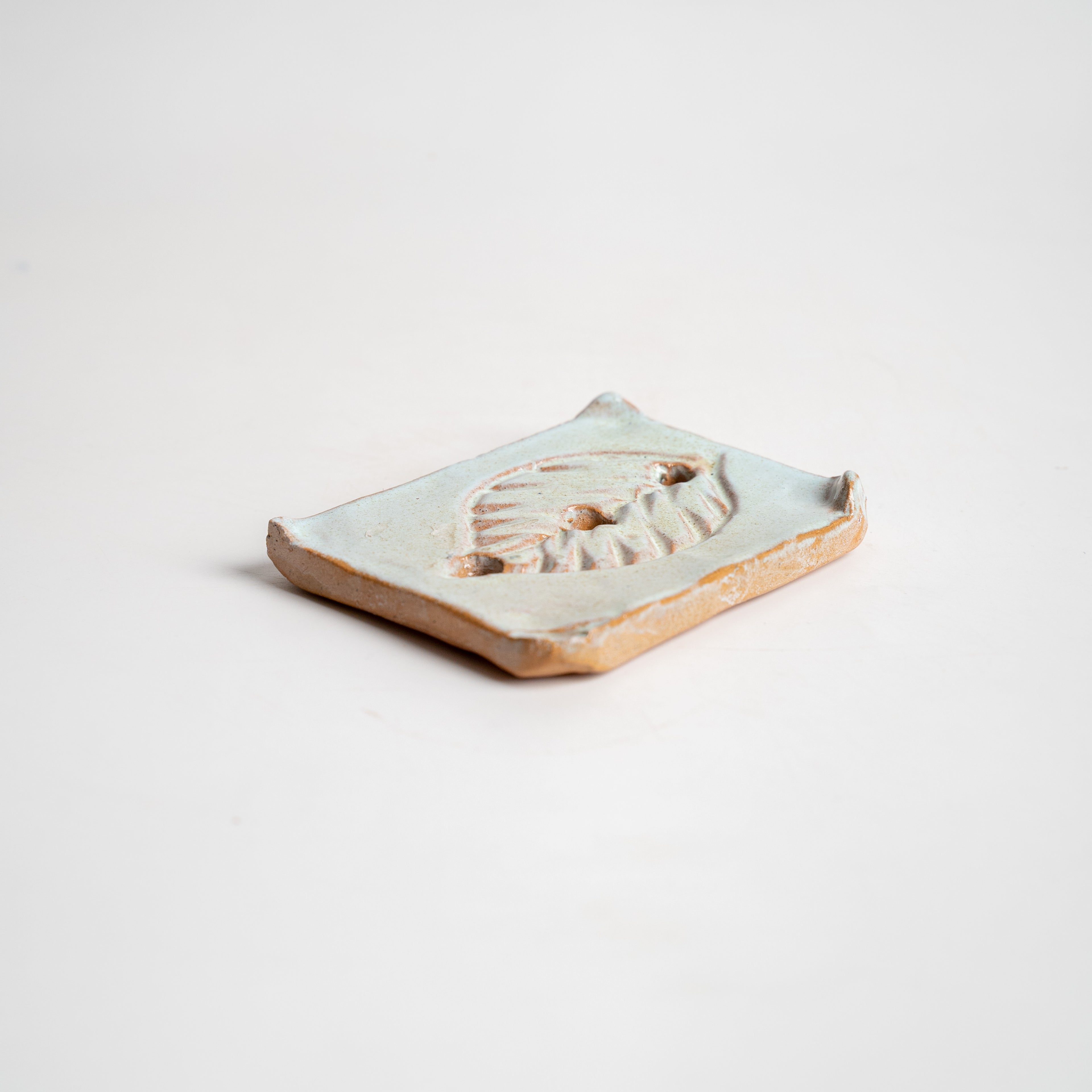 Leaf Soap Dish - Ellie Home