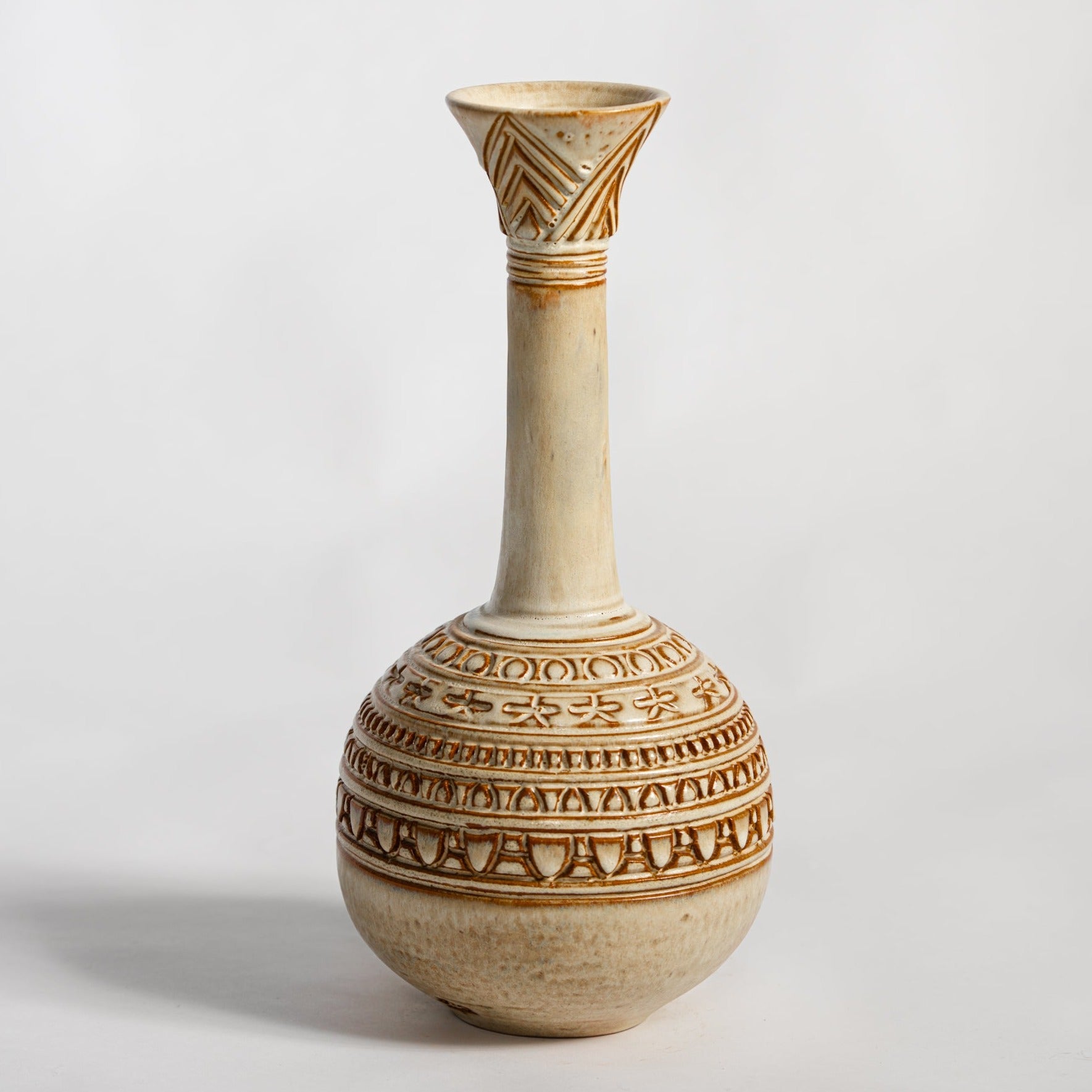 The Jewel Essence Vase - Ellie Home