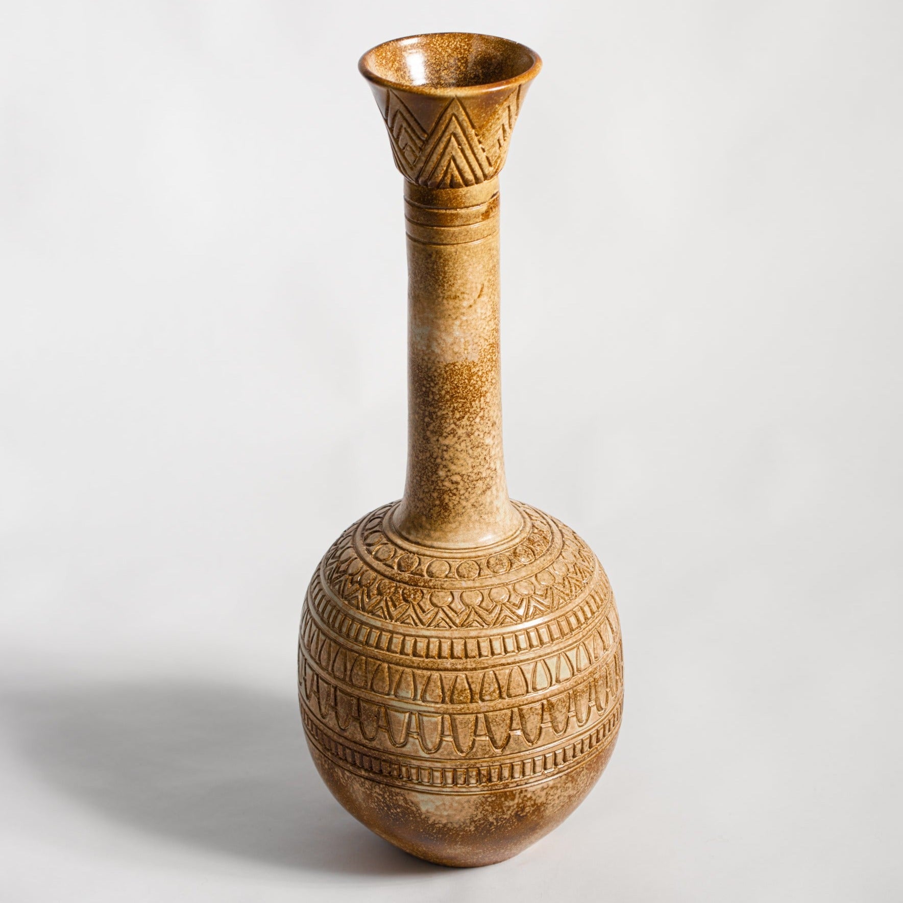 The Jewel Essence Vase - Ellie Home