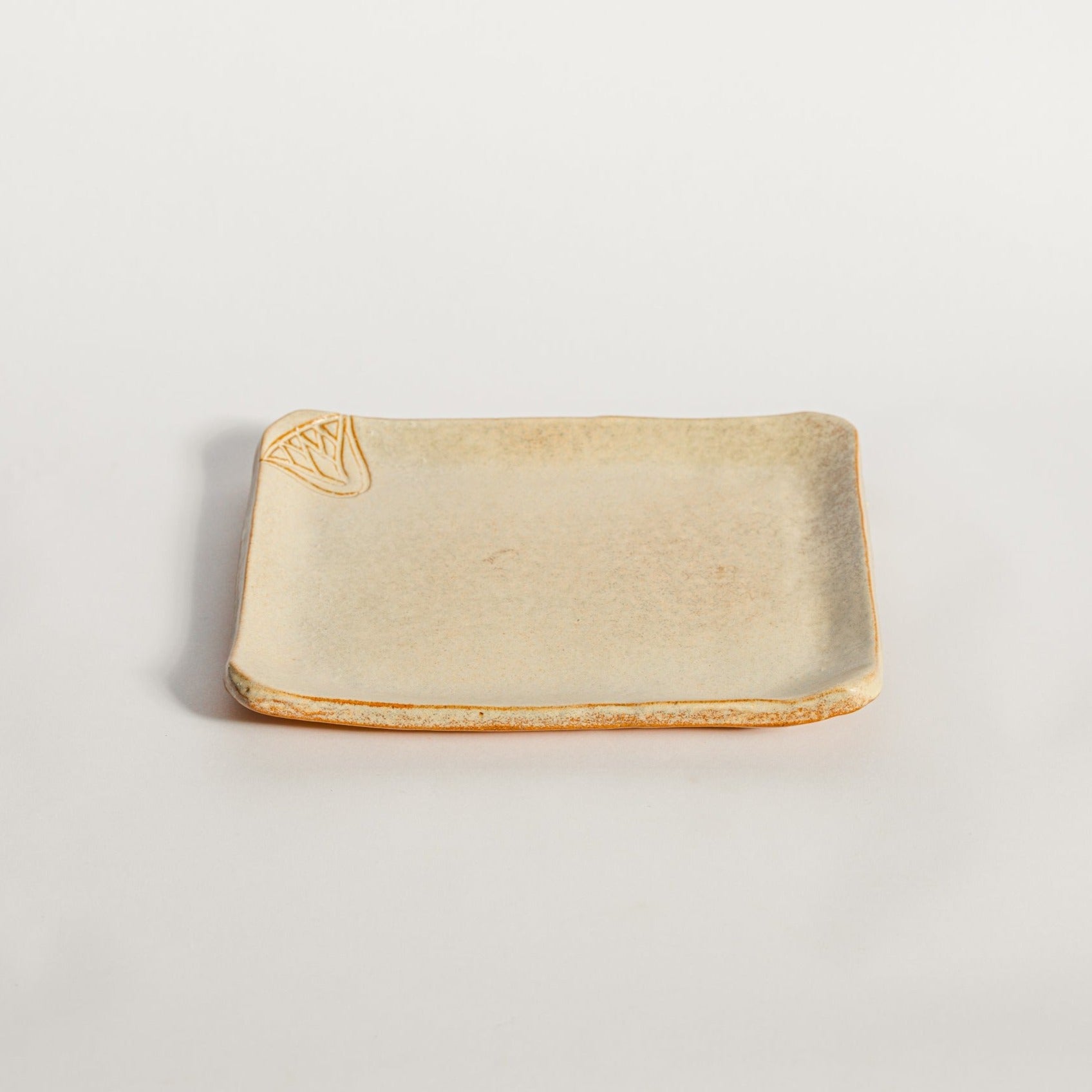 Blooming Lotus Platters - Ellie Home