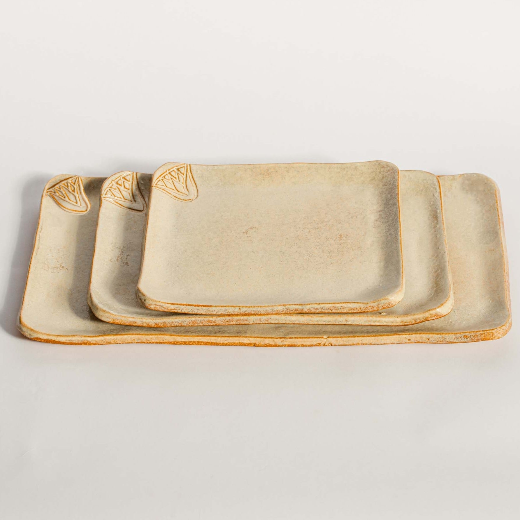 The Blooming Lotus Platters Set - Ellie Home