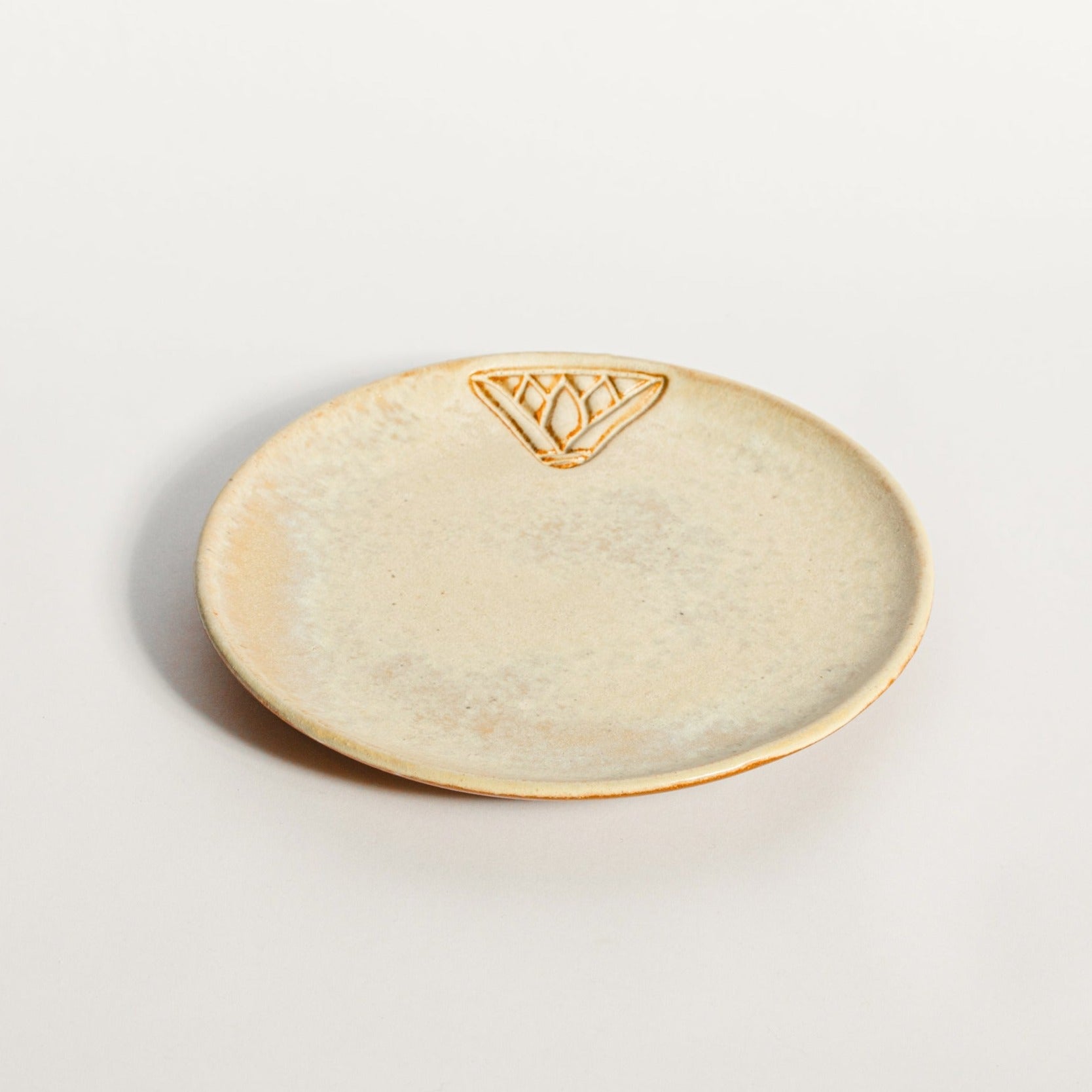 Flora Plate - Ellie Home