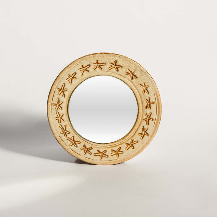 The Twirling Seba Mirror