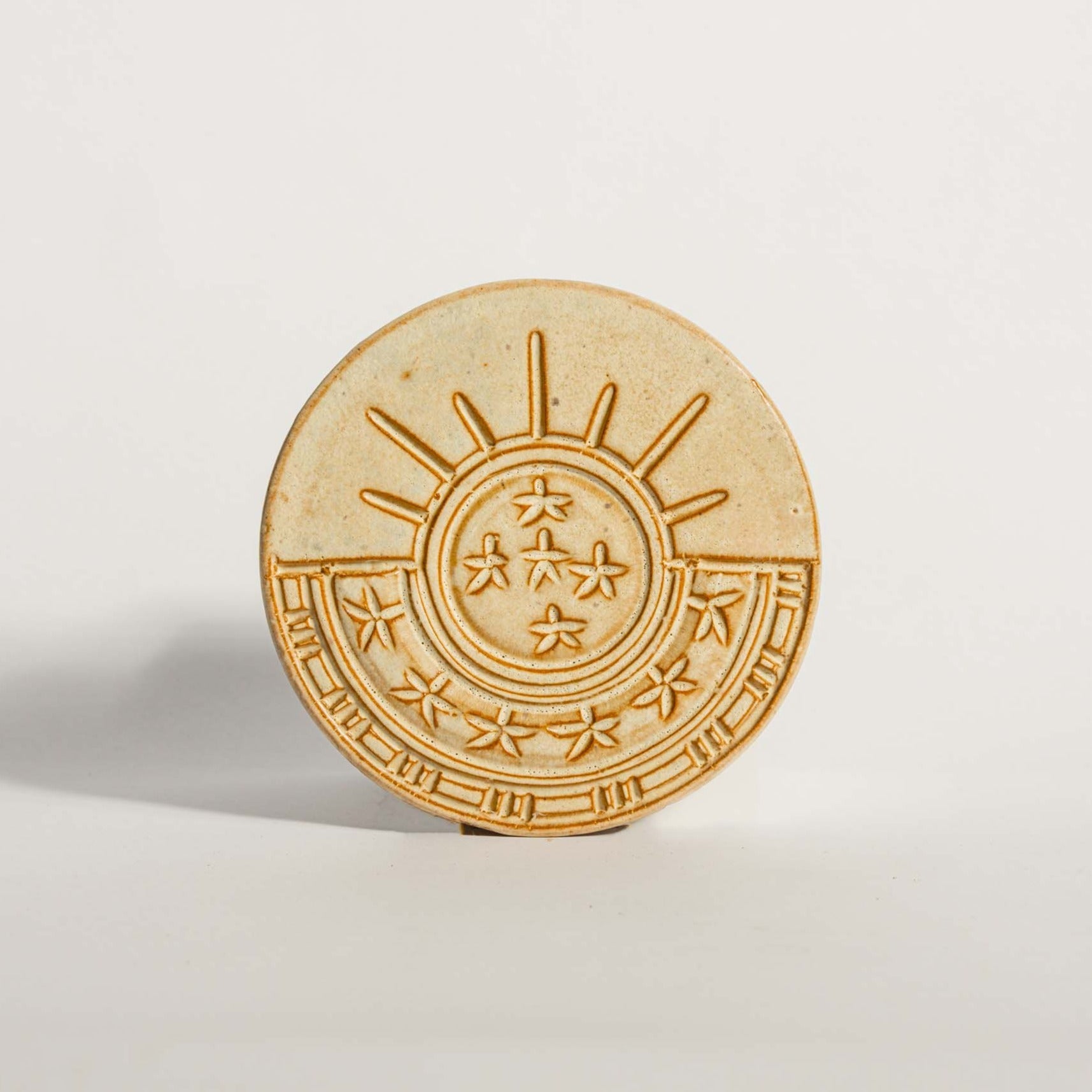 Illumina Rays Wall Plate - Ellie Home