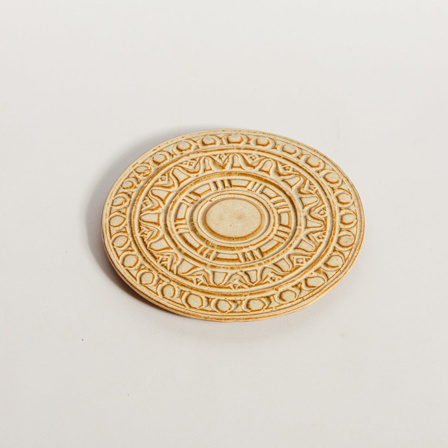 The Jewel Essence Wall Plate - Ellie Home