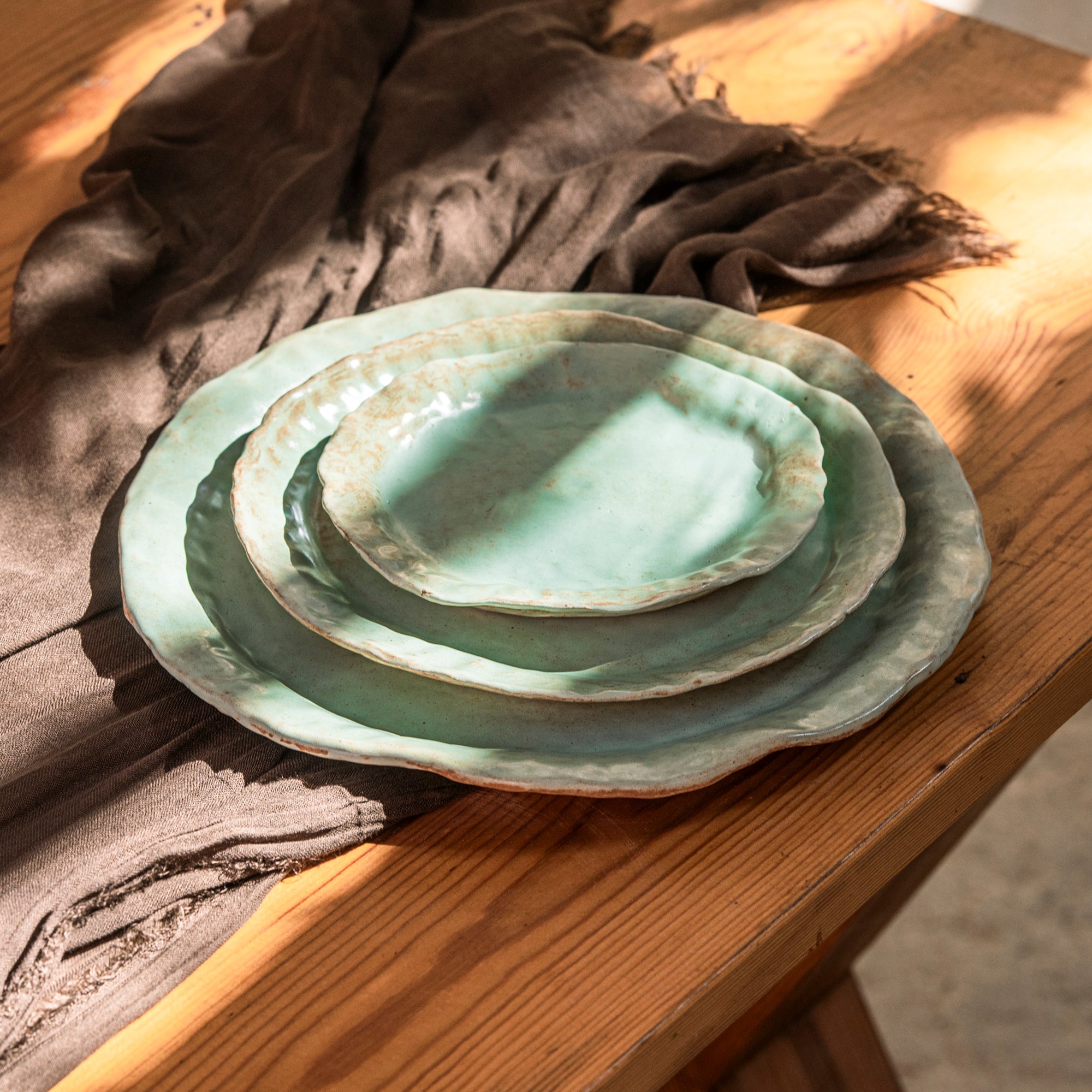 Itqan Plates Set - Ellie Home