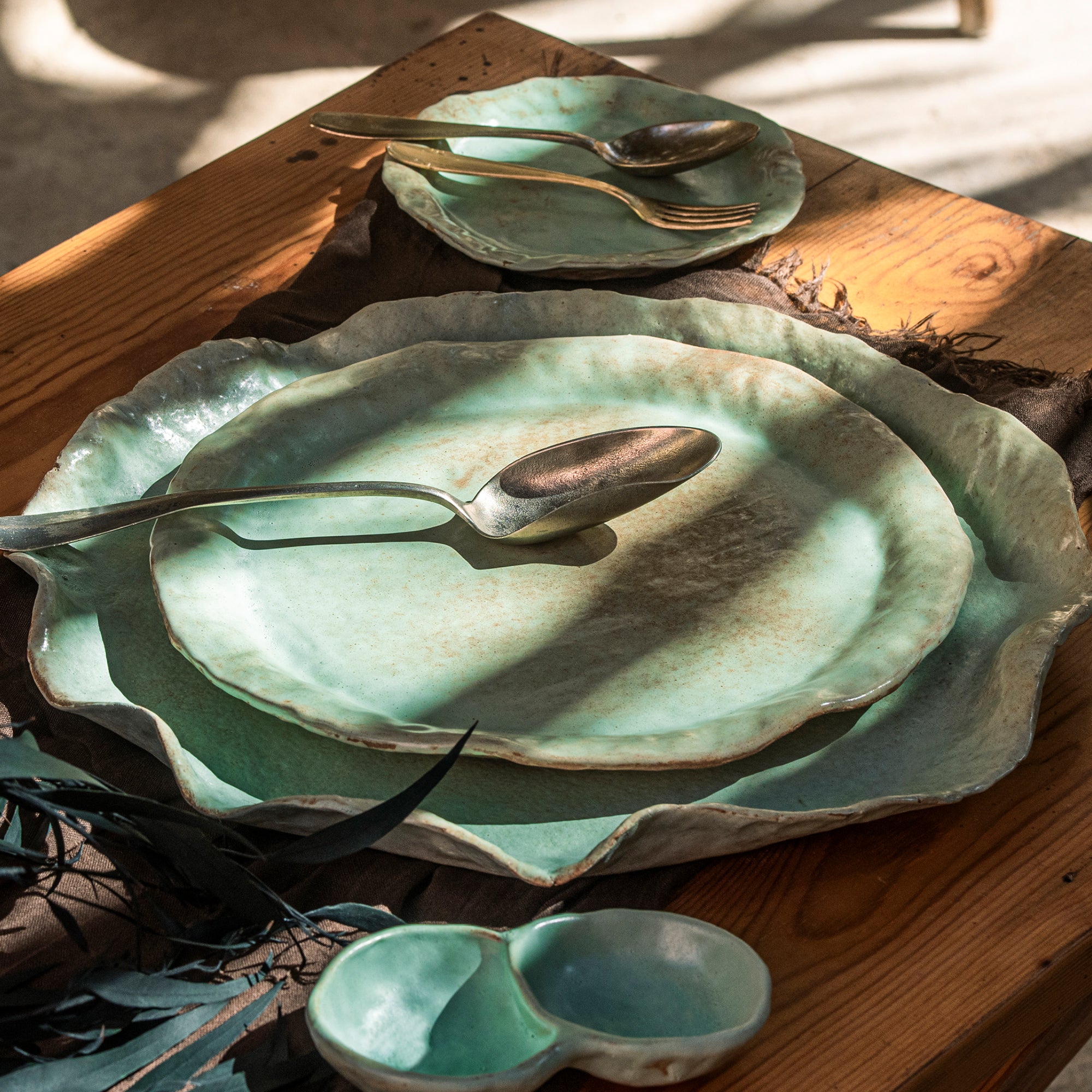 Itqan Plates Set - Ellie Home